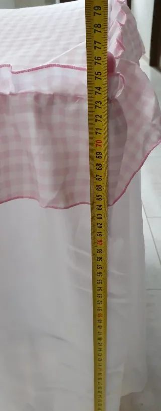 Cuna de muñecas con dosel rosa