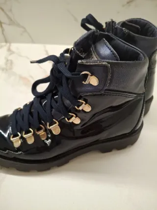 Botas Pablosky charol negro