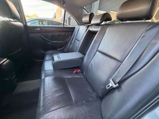 Toyota Avensis 2005 ¡LUJOSA BERLINA!