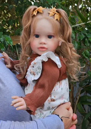 Niña Reborn 65cm