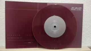 Vinilo 7" She*riff (Elefant Records) color púrpura