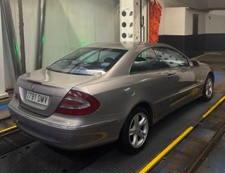 Mercedes-Benz  CLK