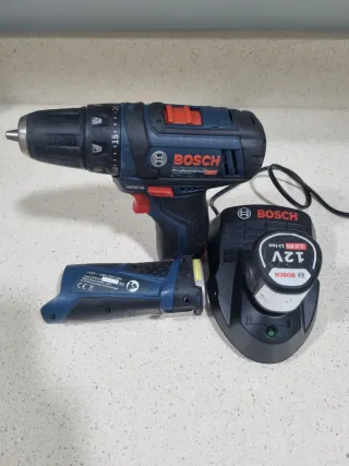 Taladro Bosch GSR 12V-15 + Linterna