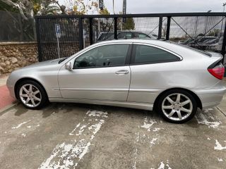 Mercedes-Benz Clase C 2002