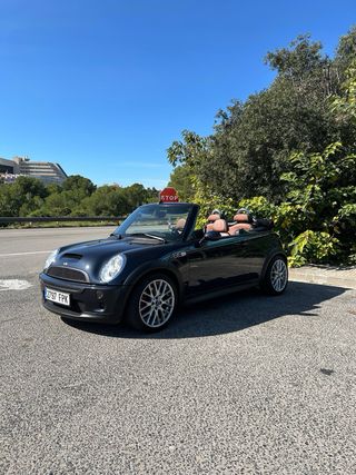 Mini Cooper S R53 Sidewalk