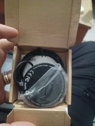 Cargador Inalámbrico Aukey Aircore 15W