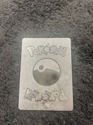 carta Charizard, escucho ofertas