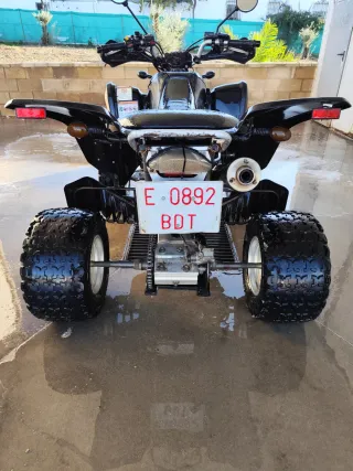 Suzuki LTZ 400 ! negociable!