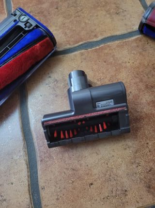 Aspiradora Dyson V8 PRECIO POR UNIDAD