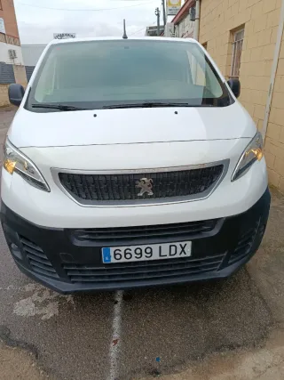 Peugeot Expert 2020