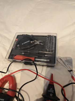 Maletín herramientas varias