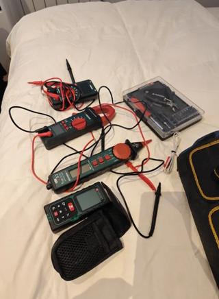 Maletín herramientas varias