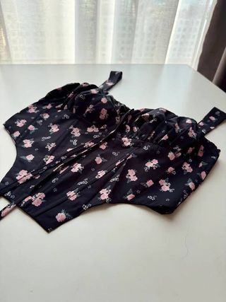 Top Corsé Zara Estampado Flores Talla XS