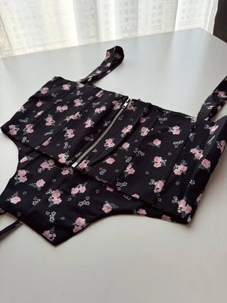 Top Corsé Zara Estampado Flores Talla XS