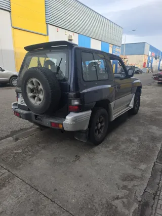 Mitsubishi galloper montero