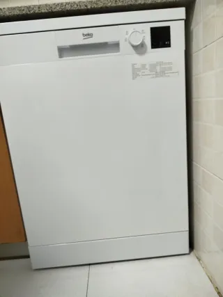 Lavavajillas BEKO nuevo
