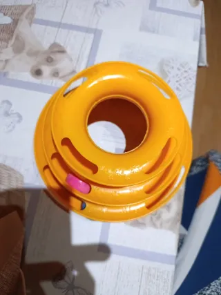 Juguete Torre para Gatos con Bolas