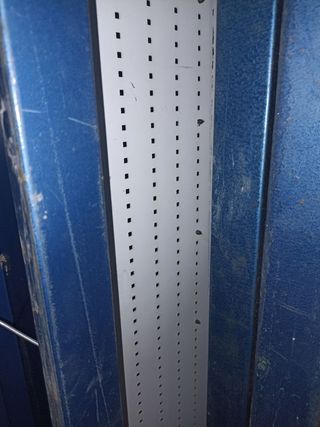 Mesa alta con mueble persianaMesa taller +mueble p