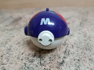 12 Figuras Pokémon + 2 Pokebolas