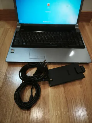 Ordenador portátil Dell Studio