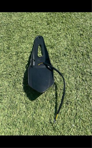 Portamatriculas corto LED Universal