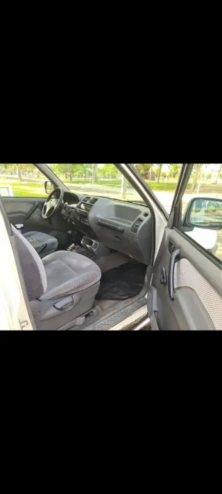 Nissan Terrano II 1996