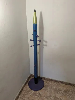 Perchero Lápiz Azul y Morado
