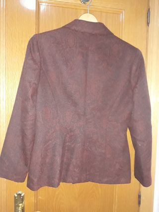 Chaqueta fiesta mujer granate brocado T40-42