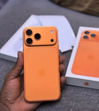 iPhone 17 Pro Max Naranja