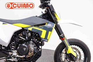HUSQVARNA 701 SUPERMOTO