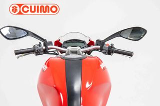 DUCATI MONSTER 696
