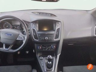 Ford Focus 2.3 EcoBoost 350cv RS