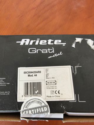 Ariete Gratì Metal 44, Rallador de Queso eléctrico inalámbrico, 2 Rodillos de Acero Inoxidable incluidos, 1 kg de Queso con Reca
