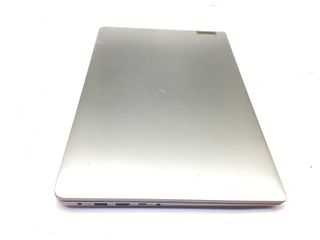 pc portatil lenovo 82lx