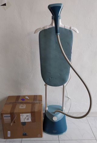 Philips Vaporizador Serie 1000-1800W, Gran depósito de 1,8L, 3 ajustes de vapor, StyleBoard integrado, Eliminación de arrugas, E