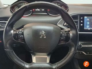 Peugeot 308 5p Style PureTech 130 S&S 6 Vel. MAN