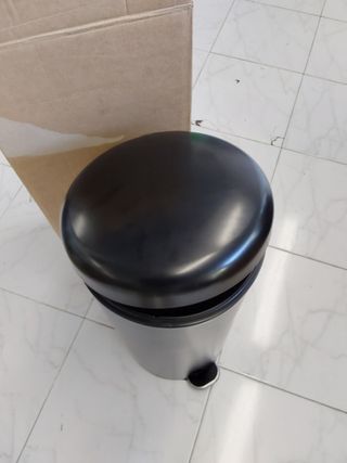 KITCHEN MOVE Cubo de Cocina de Pedal 30 L Urban Negro, Acier inoxydable, 29 cm