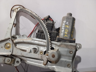 ELEVALUNAS DELANTERO DERECHO OPEL ASTRA G BERLINA