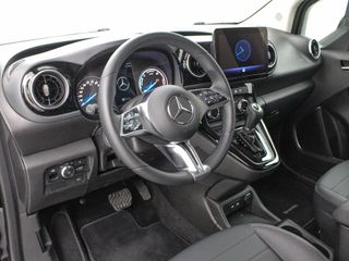 MERCEDES EQT BEV 45KWH 200 ADVANCED PLUS SWB AUTO 122 5P