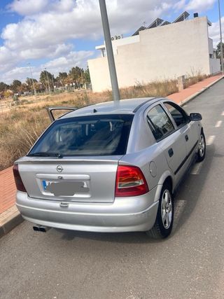 Opel Astra 2001