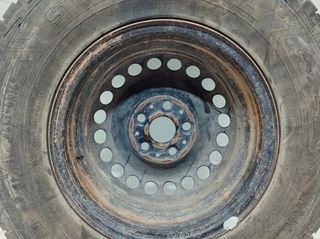 2140978 7h8601027b llanta volkswagen amarok (2hb)