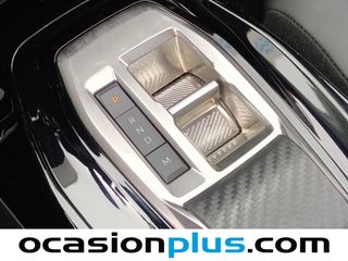 Peugeot 2008 Allure Hybrid eDCS6 100 kW (136 CV)