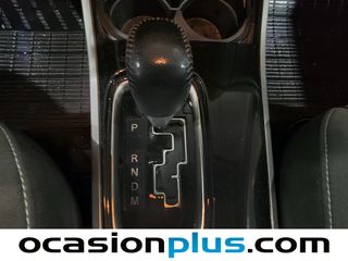 Mitsubishi Outlander 200 MPI Motion 2WD CVT 7 Plazas 110 kW (150 CV)