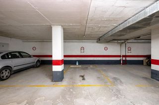 Garaje en venta en Barrio de Zaidín en Granada