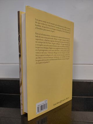 Gatos sin fronteras. Antonio Burgos