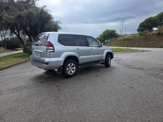 179.400 Kms 8 plazas Toyota 2007 6 velo