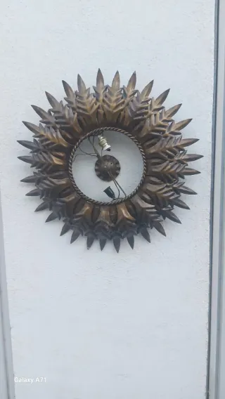 Lámpara Sol Vintage Metal Dorado