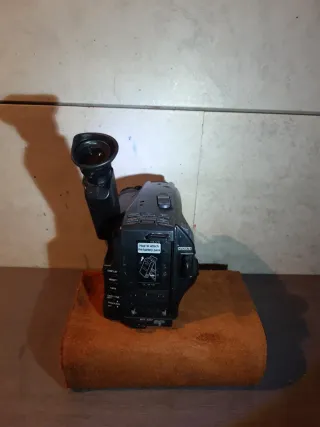 Videocámara Panasonic 8x Wide