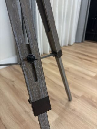 Lámpara de pie trípode madera y tela