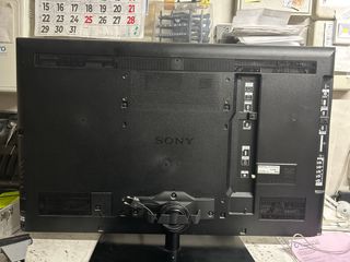 Sony Bravia KDL-40NX710 TV